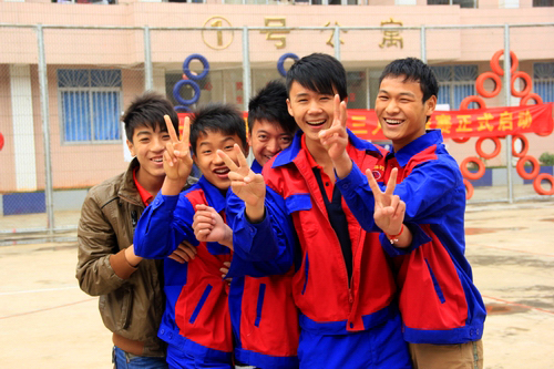 云南萬通汽修學(xué)校學(xué)子