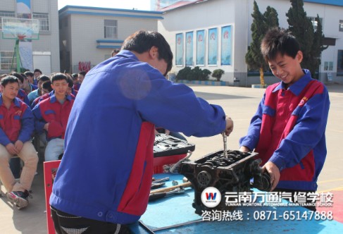 比賽中，快樂的胡鑫陽.jpg