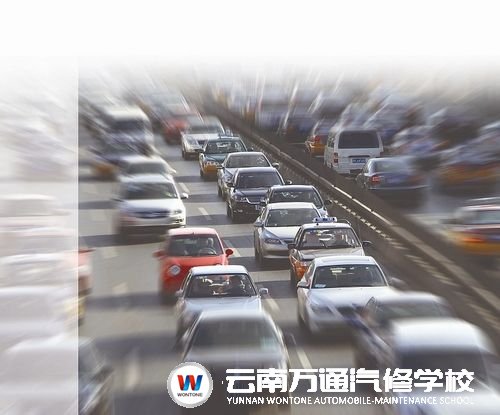 市場(chǎng)雪球推動(dòng)汽車(chē)行業(yè)發(fā)展